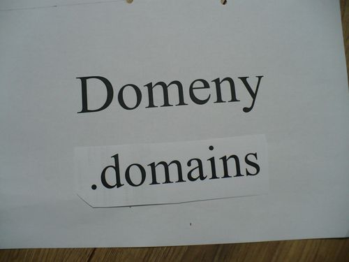 Domeny domains