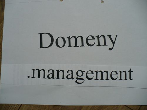 Domeny management